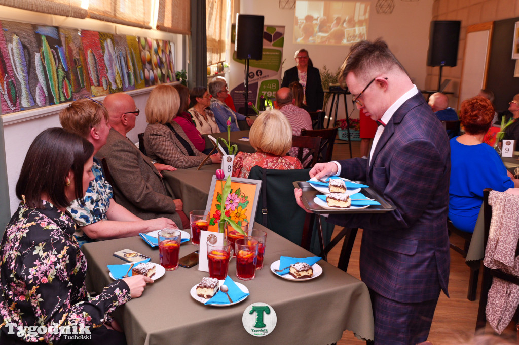 My w Tucholi, Tuchola w nas. Seniorzy na zdjęciach