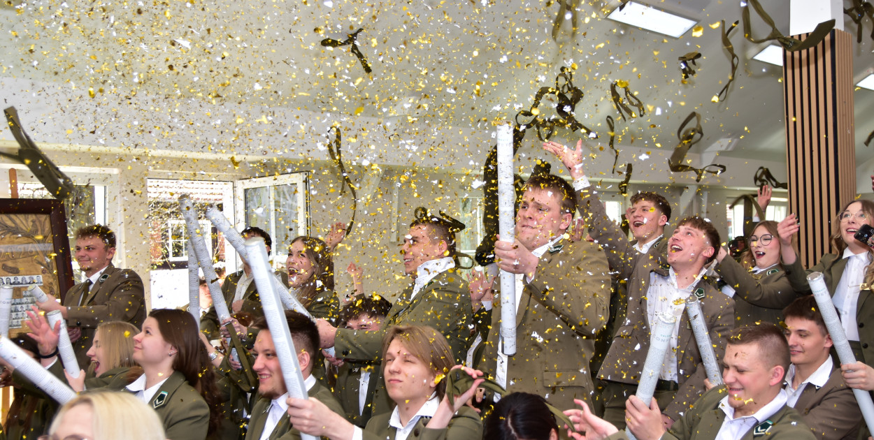 Technikum Leśne w Tucholi pożegnało absolwentów 2025/2026