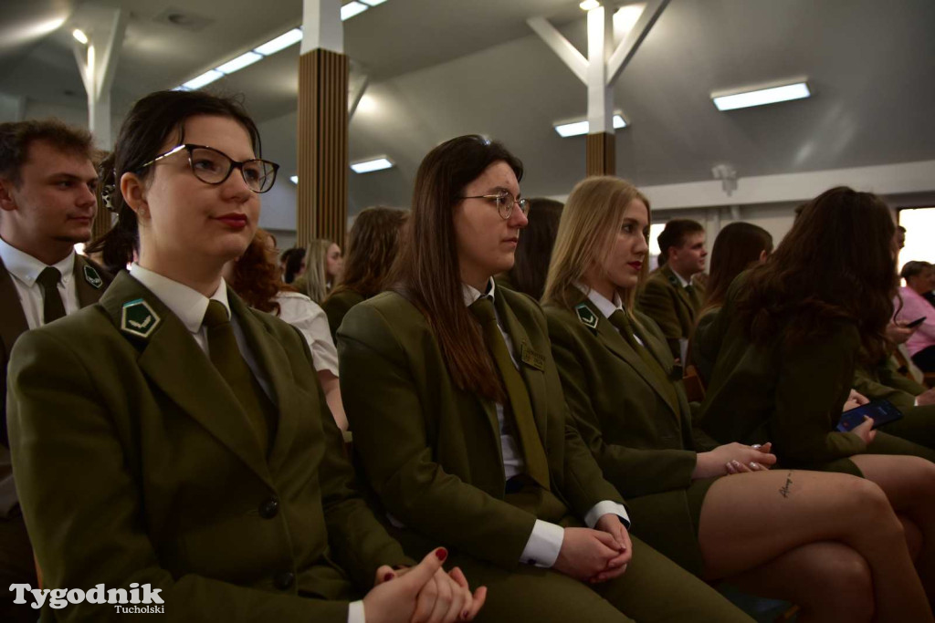 Technikum Leśne w Tucholi pożegnało absolwentów 2025/2026