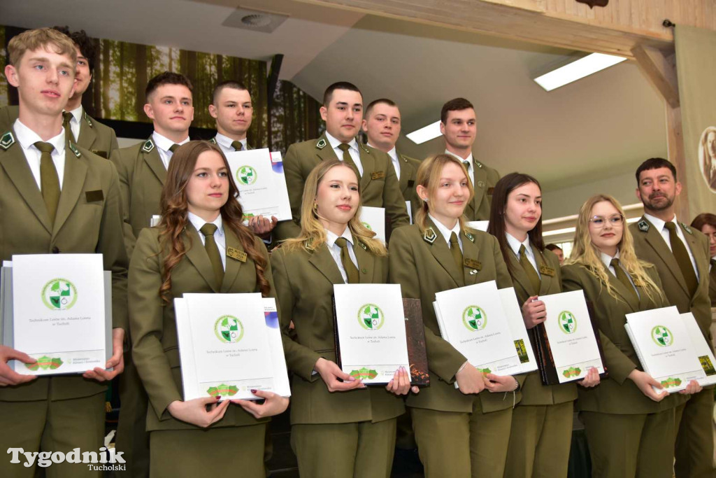 Technikum Leśne w Tucholi pożegnało absolwentów 2025/2026
