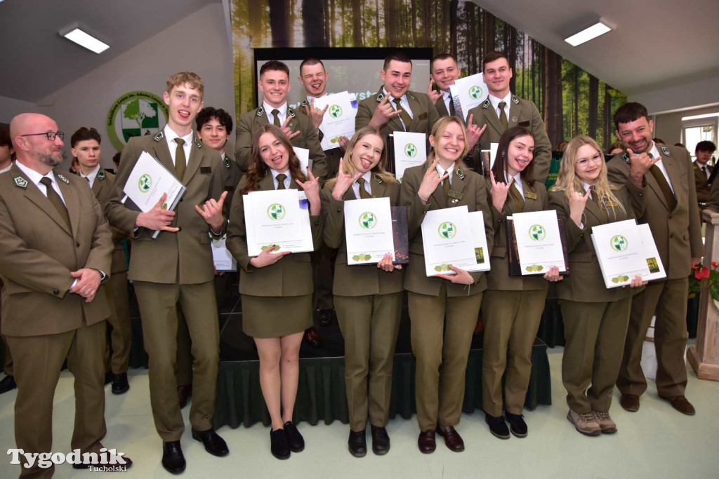 Technikum Leśne w Tucholi pożegnało absolwentów 2025/2026