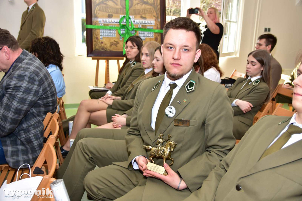 Technikum Leśne w Tucholi pożegnało absolwentów 2025/2026