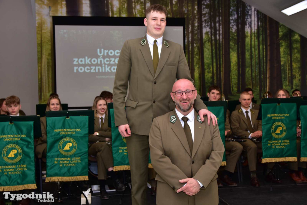 Technikum Leśne w Tucholi pożegnało absolwentów 2025/2026