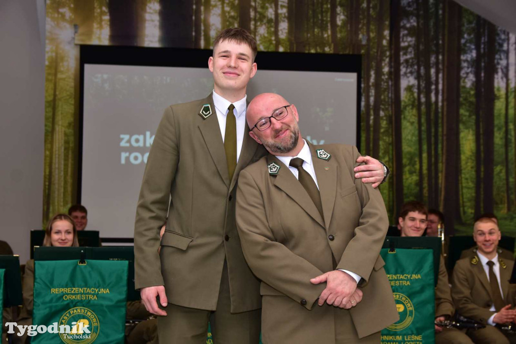 Technikum Leśne w Tucholi pożegnało absolwentów 2025/2026