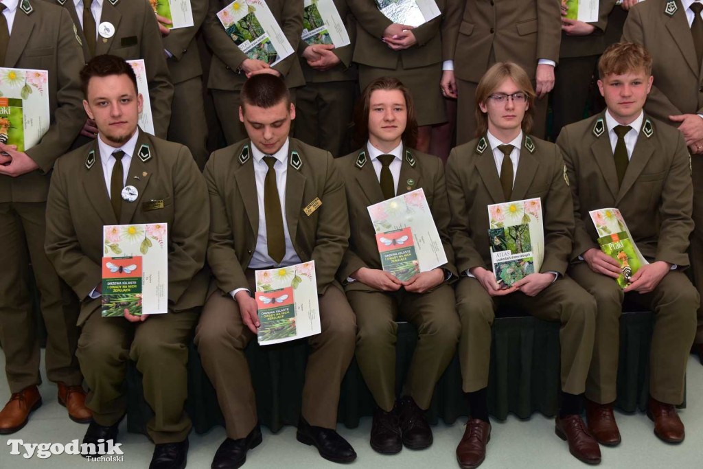 Technikum Leśne w Tucholi pożegnało absolwentów 2025/2026