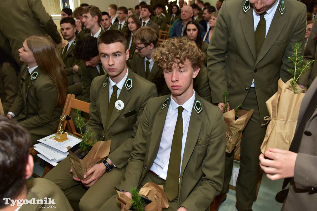 Technikum Leśne w Tucholi pożegnało absolwentów 2025/2026