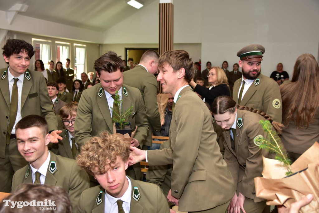 Technikum Leśne w Tucholi pożegnało absolwentów 2025/2026