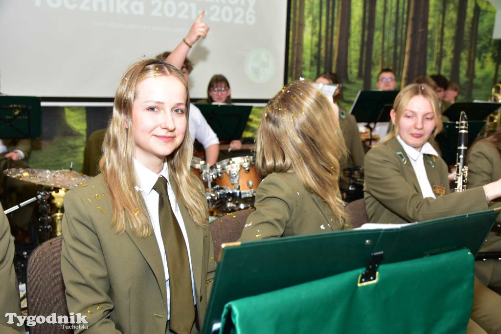Technikum Leśne w Tucholi pożegnało absolwentów 2025/2026