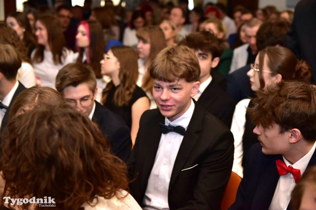 Pożegnanie absolwentów LO im. Bartłomieja Nowodworskiego