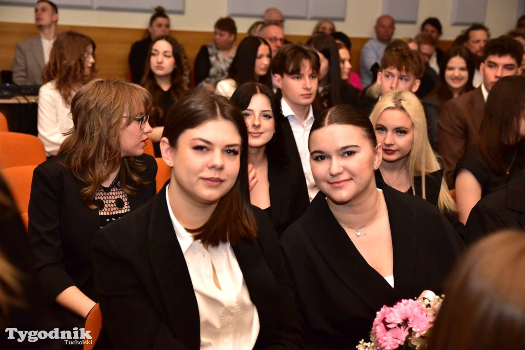 Pożegnanie absolwentów LO im. Bartłomieja Nowodworskiego