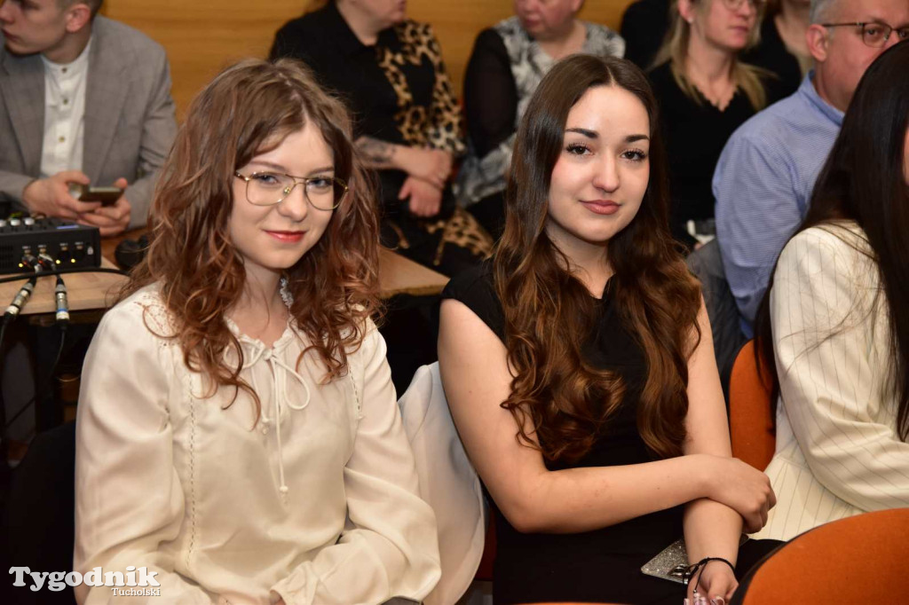 Pożegnanie absolwentów LO im. Bartłomieja Nowodworskiego