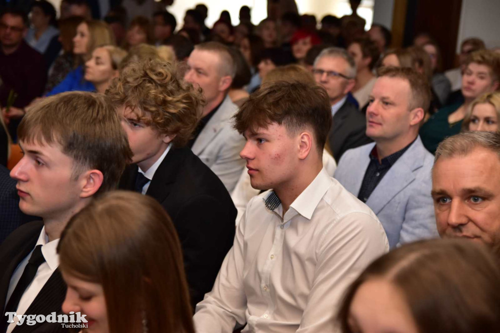 Pożegnanie absolwentów LO im. Bartłomieja Nowodworskiego