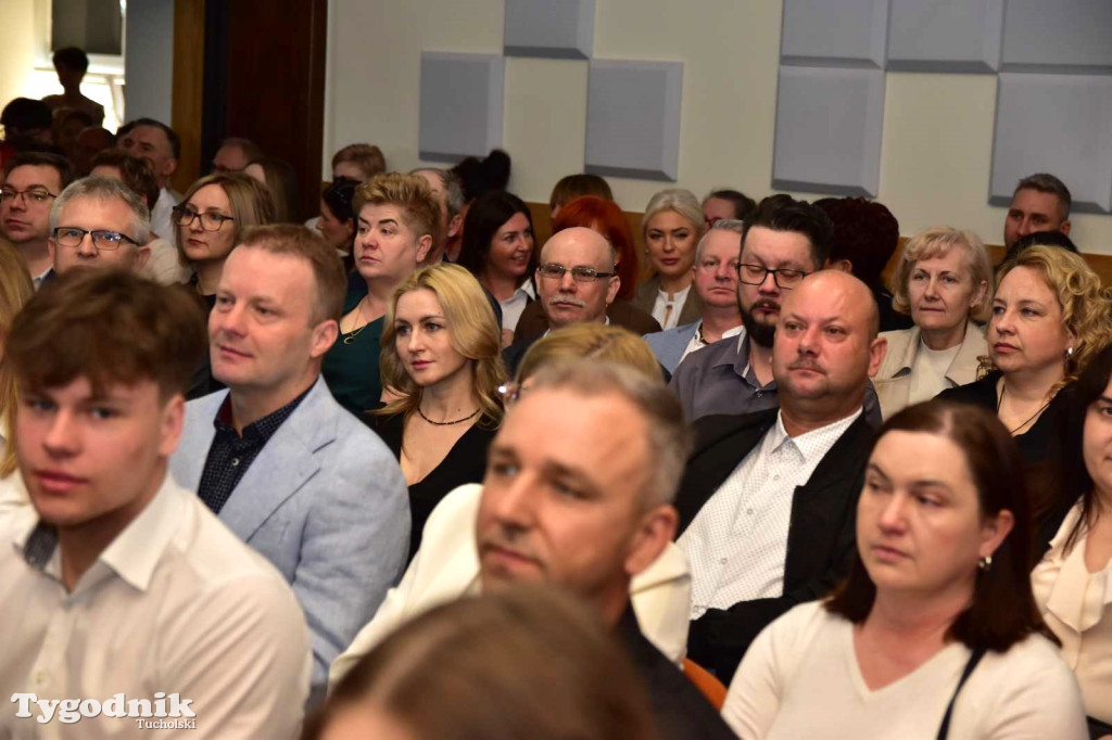 Pożegnanie absolwentów LO im. Bartłomieja Nowodworskiego