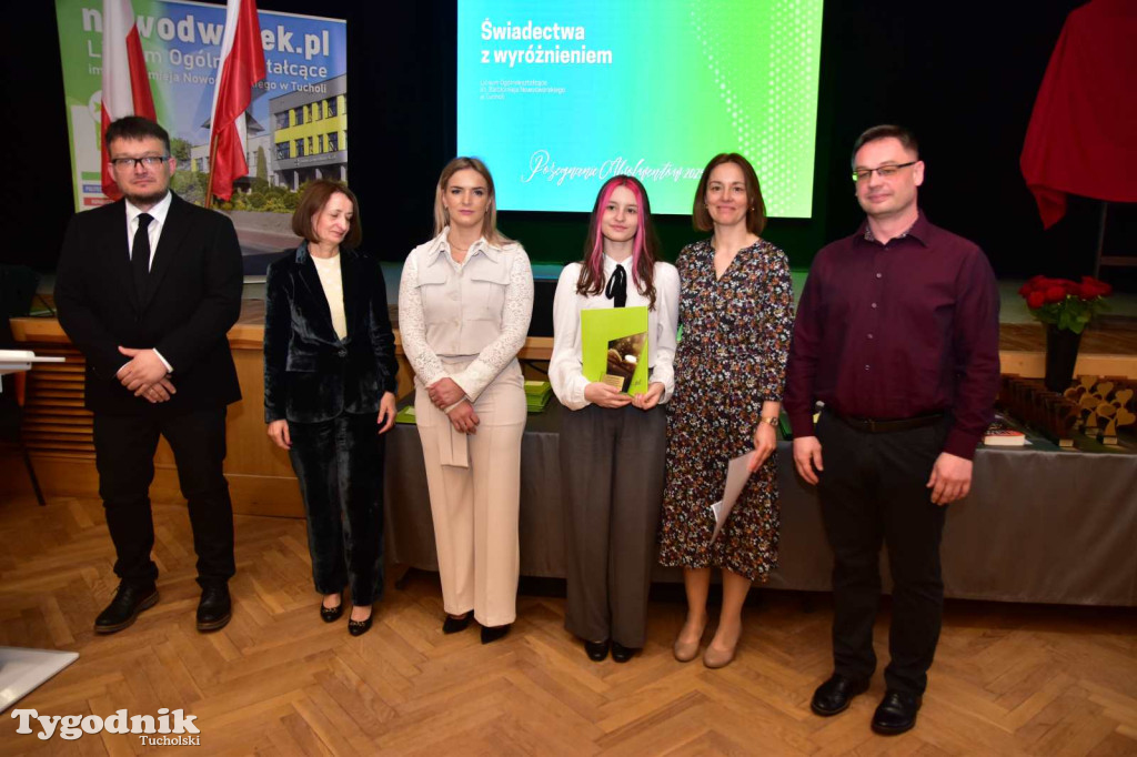 Pożegnanie absolwentów LO im. Bartłomieja Nowodworskiego