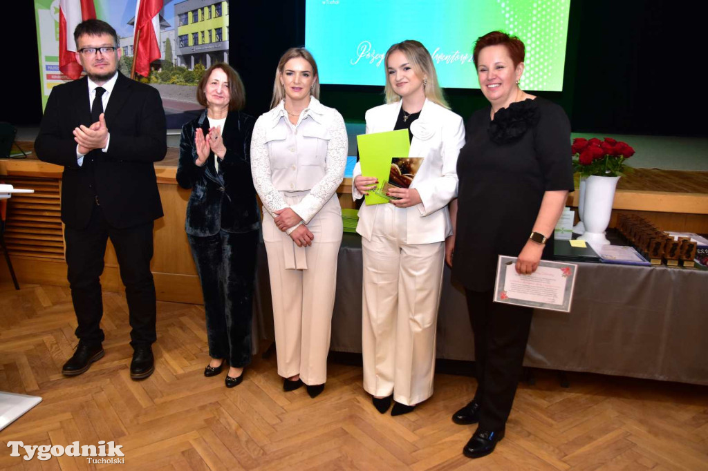 Pożegnanie absolwentów LO im. Bartłomieja Nowodworskiego