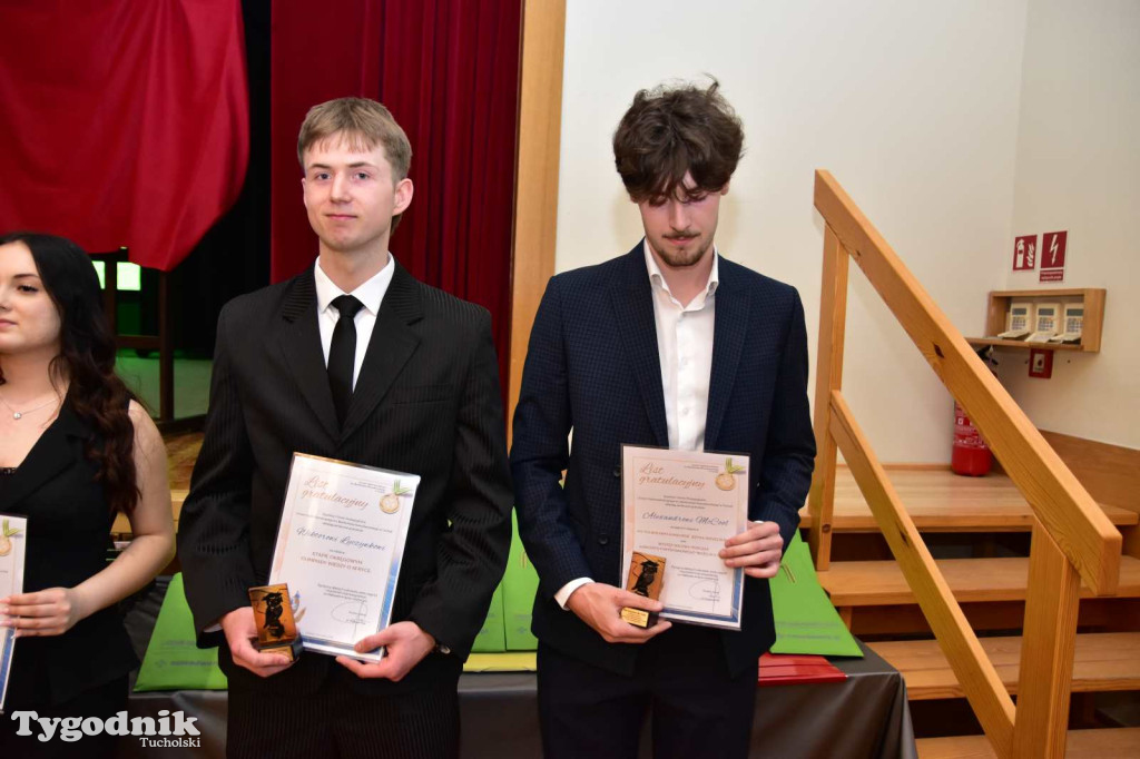 Pożegnanie absolwentów LO im. Bartłomieja Nowodworskiego