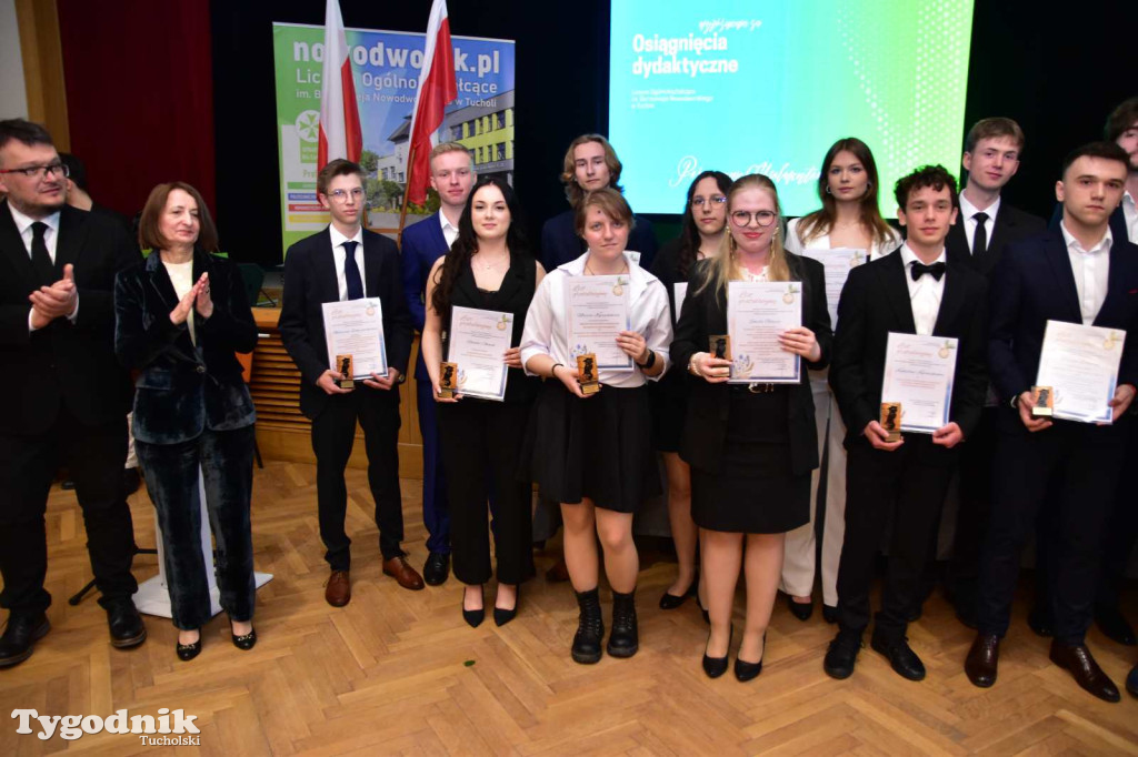 Pożegnanie absolwentów LO im. Bartłomieja Nowodworskiego