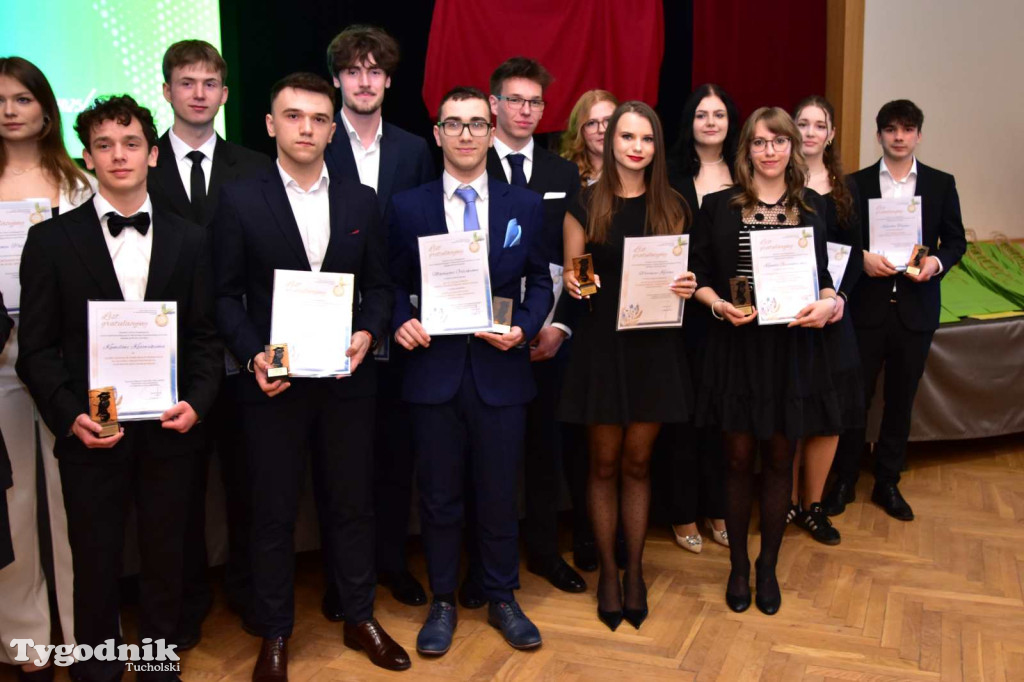 Pożegnanie absolwentów LO im. Bartłomieja Nowodworskiego