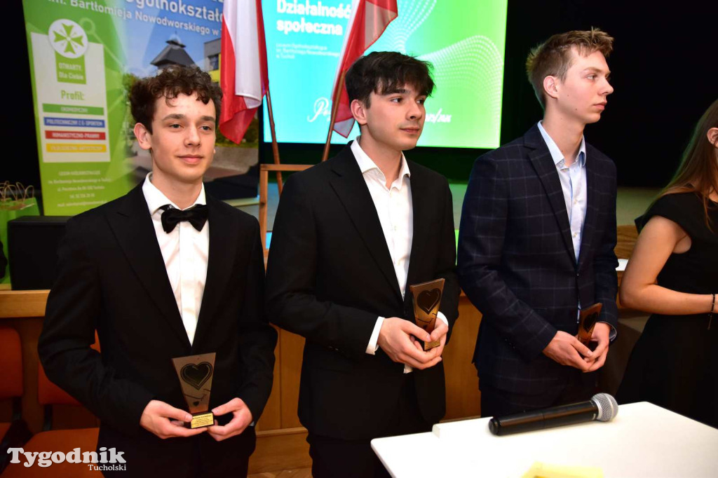 Pożegnanie absolwentów LO im. Bartłomieja Nowodworskiego