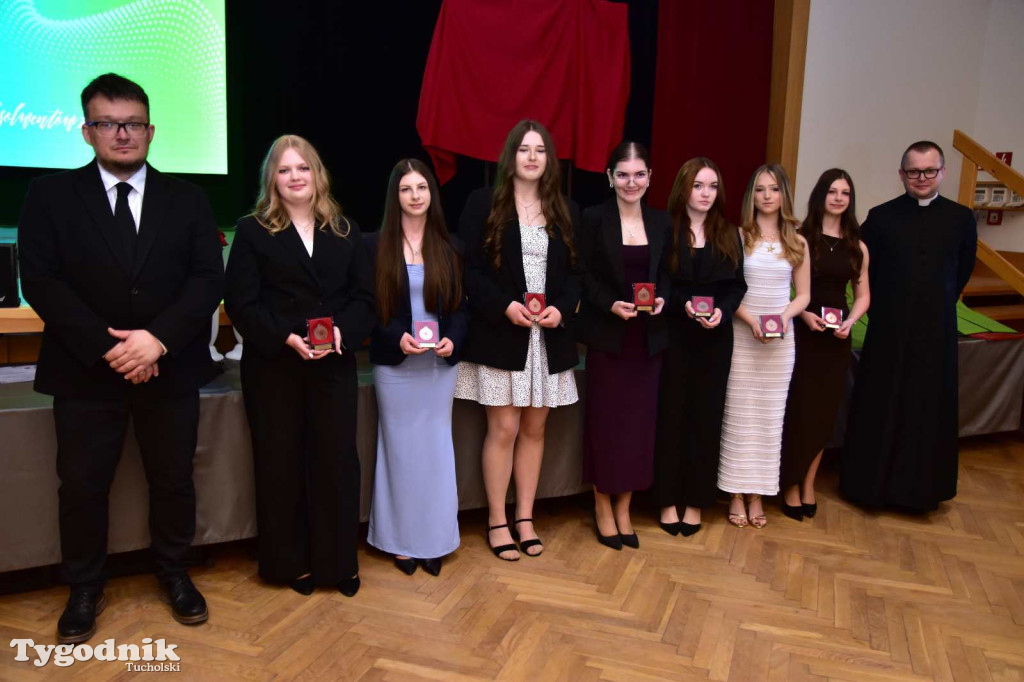 Pożegnanie absolwentów LO im. Bartłomieja Nowodworskiego