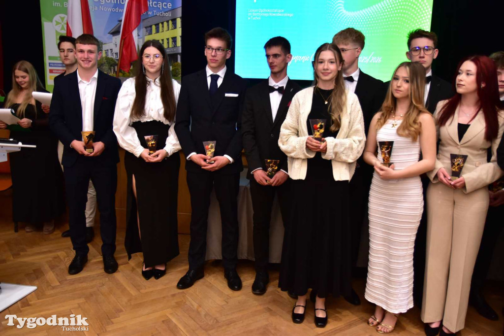 Pożegnanie absolwentów LO im. Bartłomieja Nowodworskiego