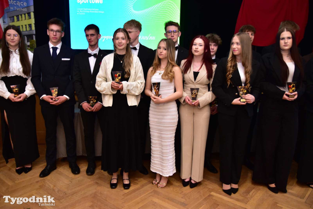 Pożegnanie absolwentów LO im. Bartłomieja Nowodworskiego