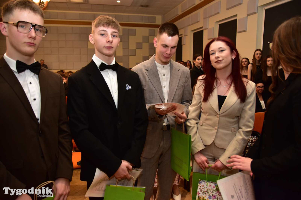 Pożegnanie absolwentów LO im. Bartłomieja Nowodworskiego