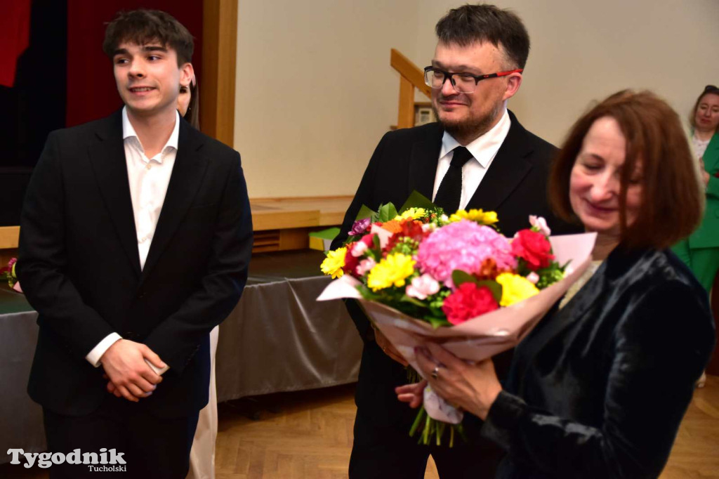 Pożegnanie absolwentów LO im. Bartłomieja Nowodworskiego