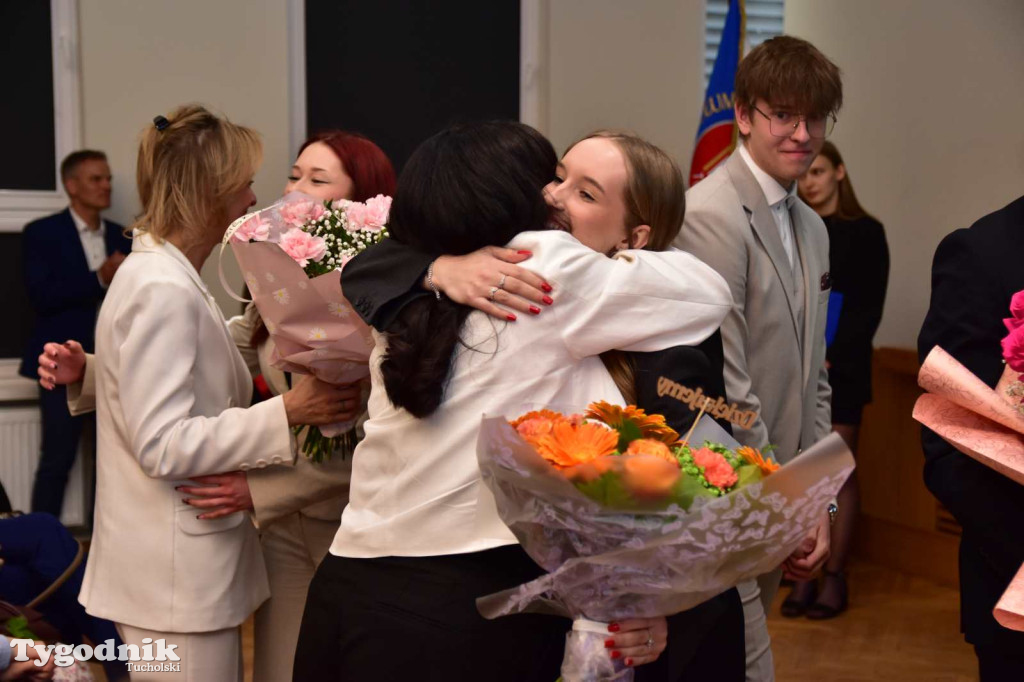 Pożegnanie absolwentów LO im. Bartłomieja Nowodworskiego