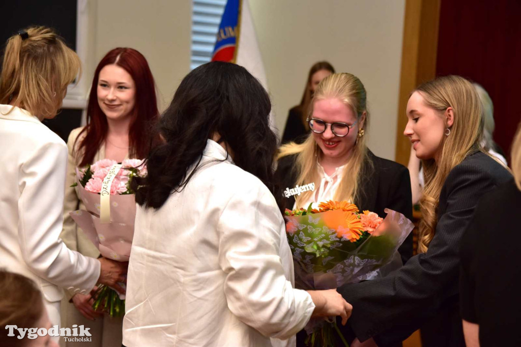 Pożegnanie absolwentów LO im. Bartłomieja Nowodworskiego