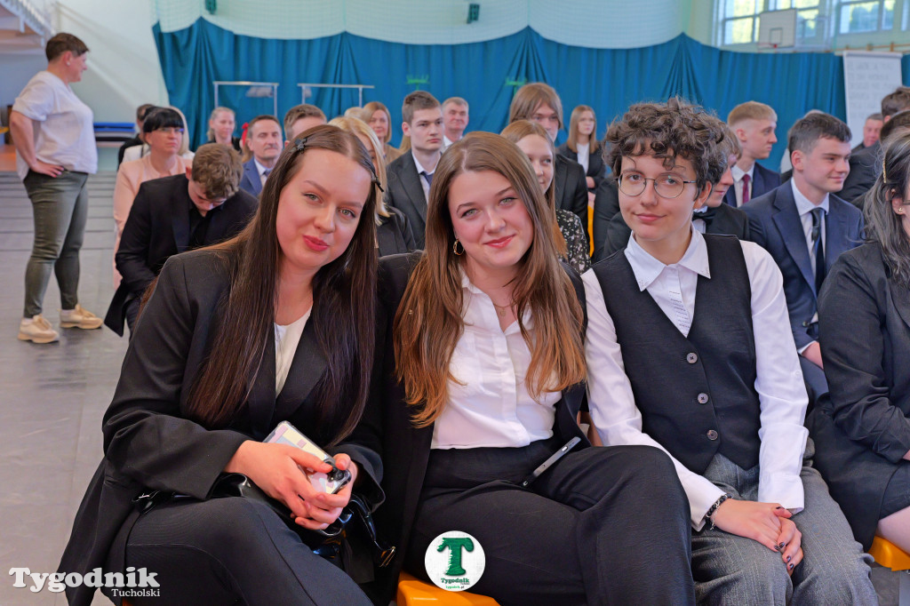 ZSLiT w Tucholi żegna absolwentów