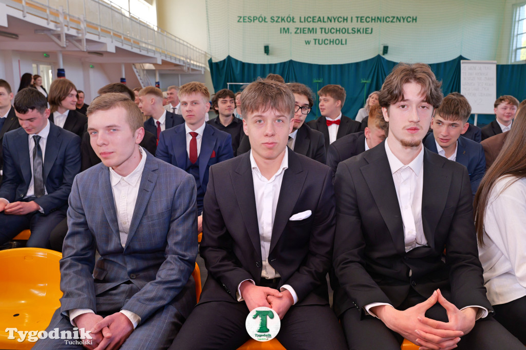 ZSLiT w Tucholi żegna absolwentów