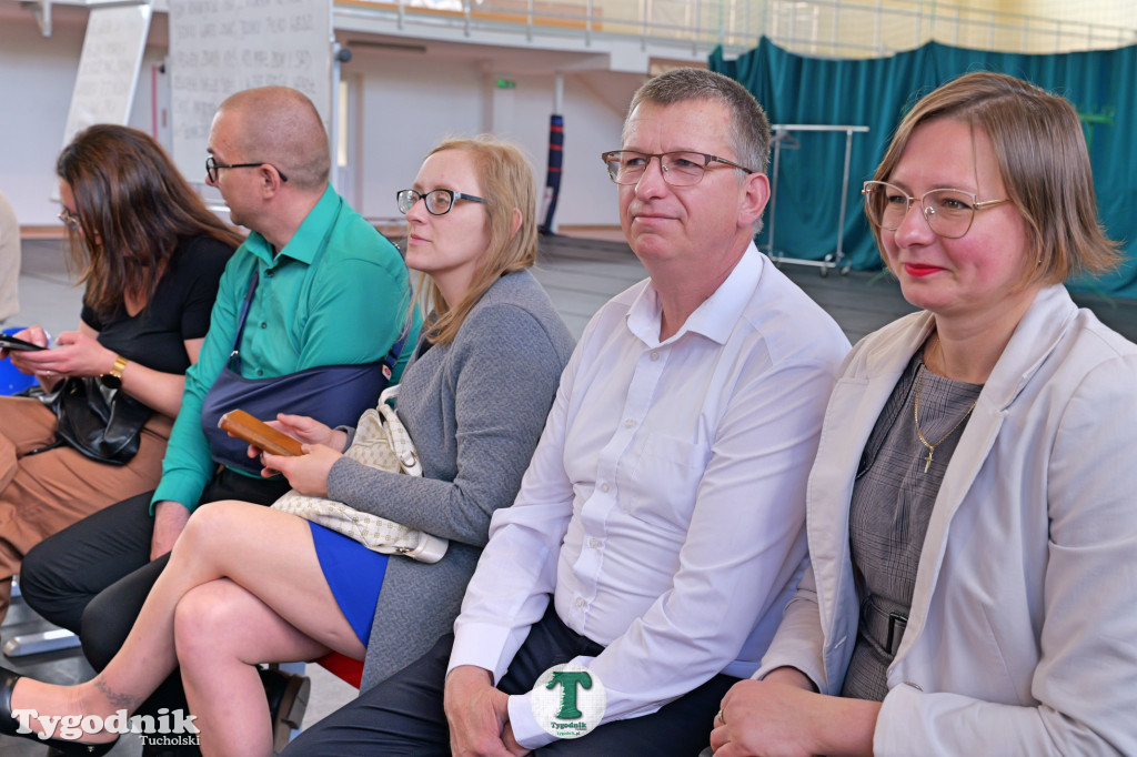 ZSLiT w Tucholi żegna absolwentów