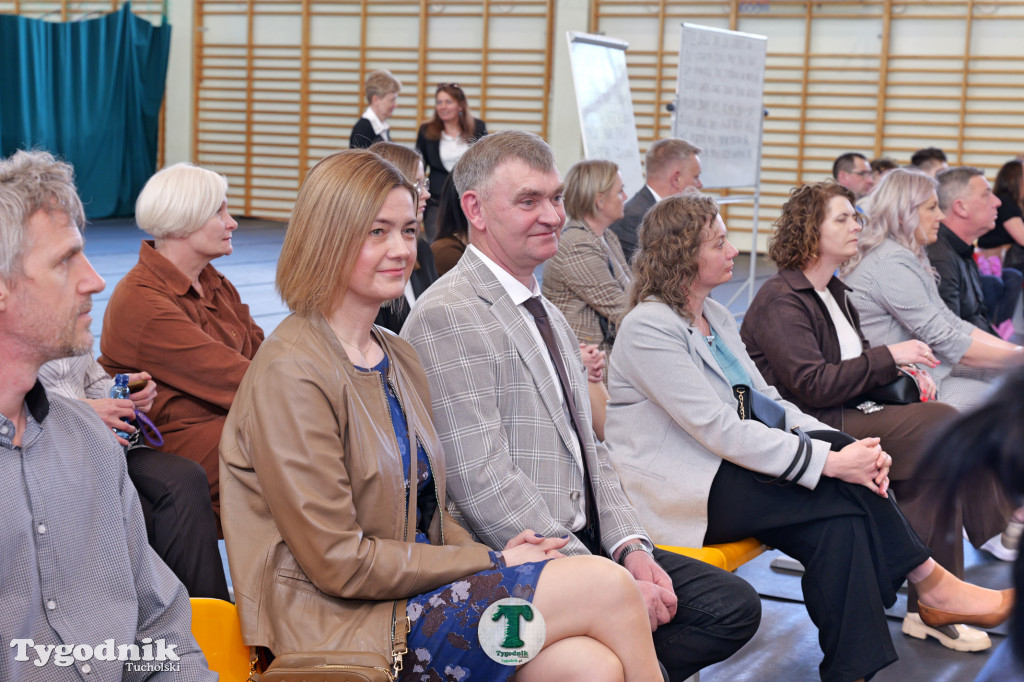 ZSLiT w Tucholi żegna absolwentów