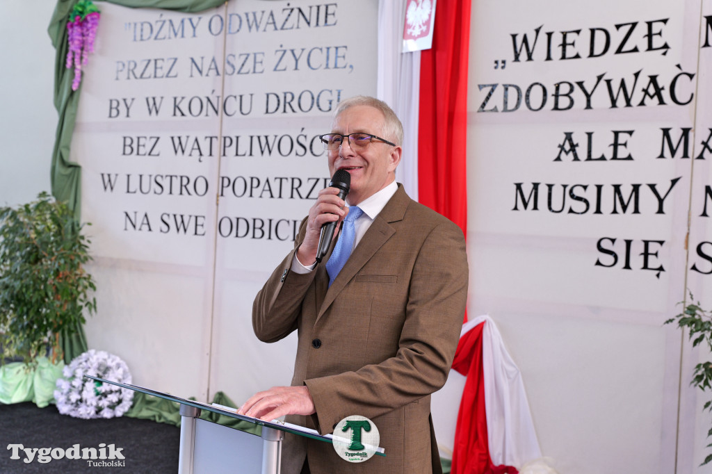 ZSLiT w Tucholi żegna absolwentów