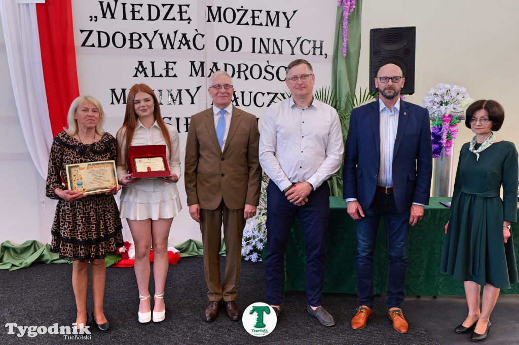 ZSLiT w Tucholi żegna absolwentów