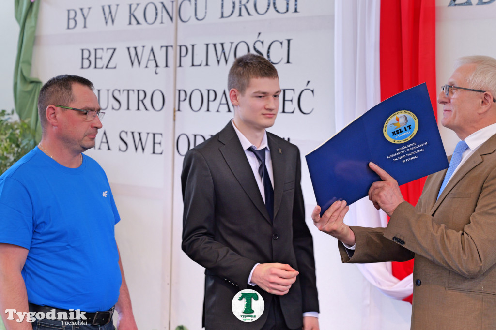 ZSLiT w Tucholi żegna absolwentów