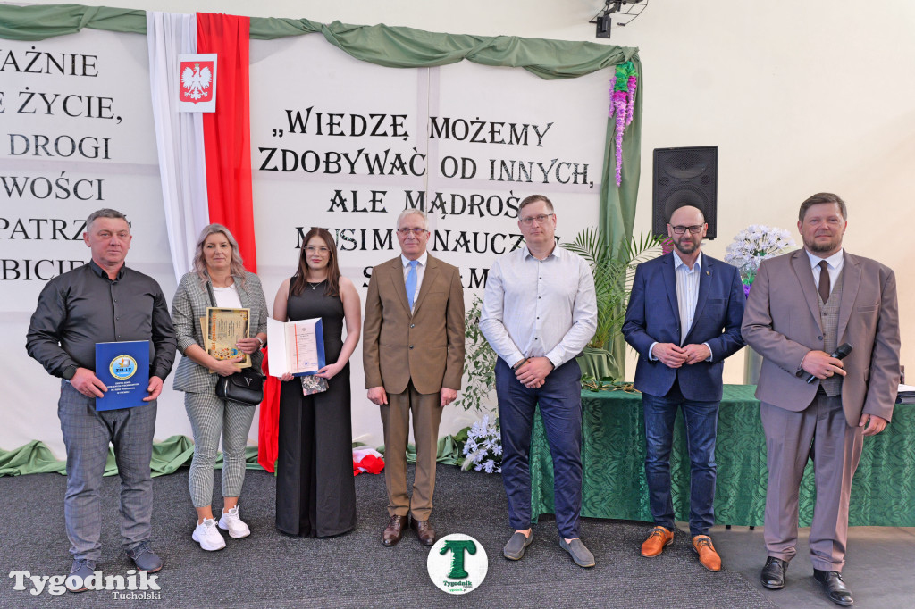 ZSLiT w Tucholi żegna absolwentów