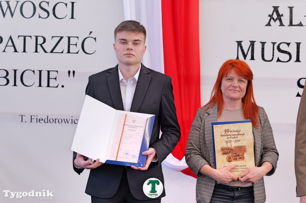 ZSLiT w Tucholi żegna absolwentów