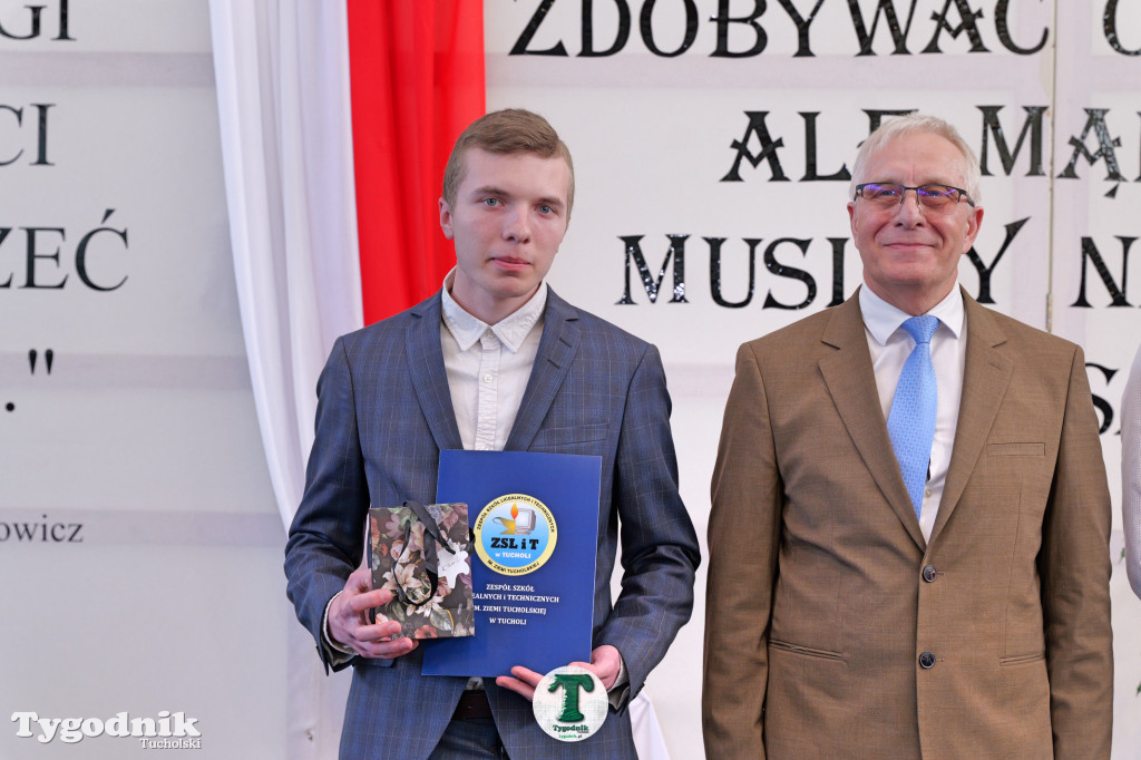 ZSLiT w Tucholi żegna absolwentów