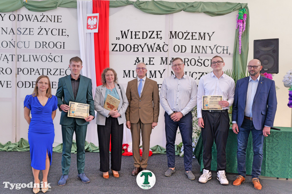 ZSLiT w Tucholi żegna absolwentów