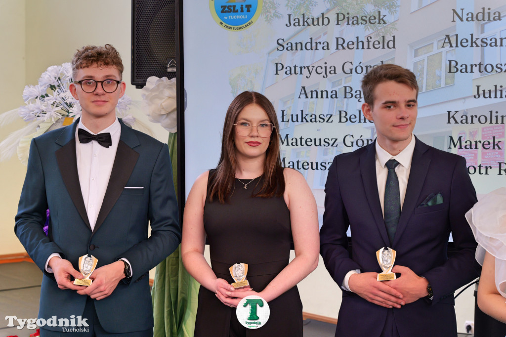 ZSLiT w Tucholi żegna absolwentów