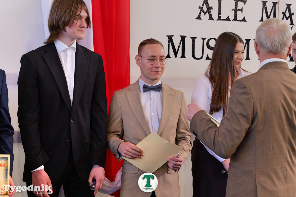 ZSLiT w Tucholi żegna absolwentów