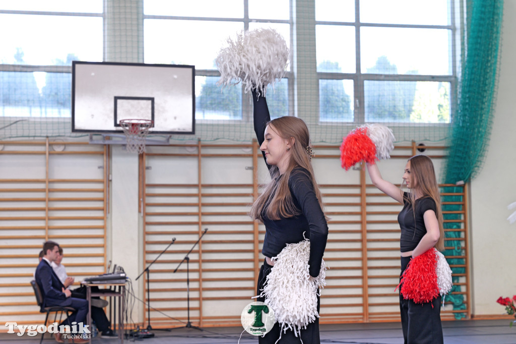 ZSLiT w Tucholi żegna absolwentów