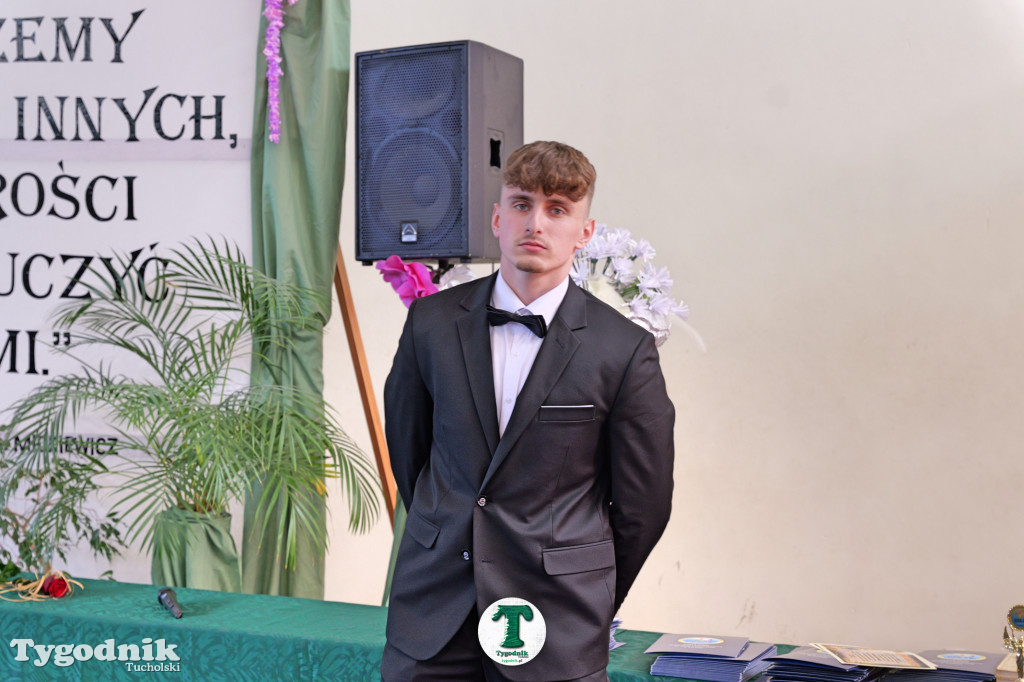 ZSLiT w Tucholi żegna absolwentów