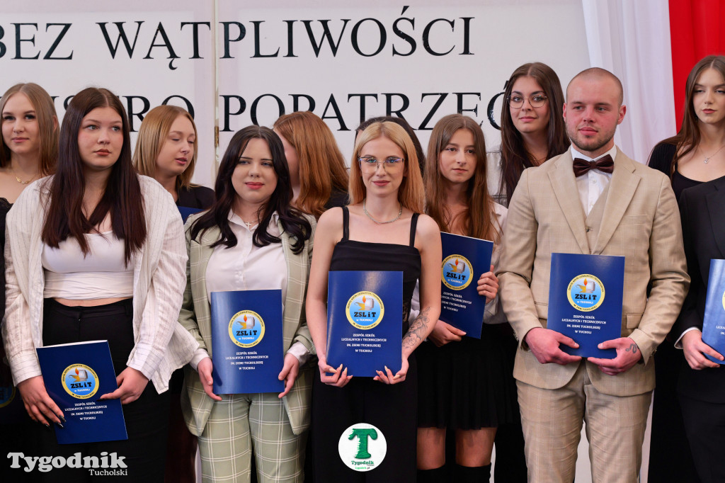 ZSLiT w Tucholi żegna absolwentów