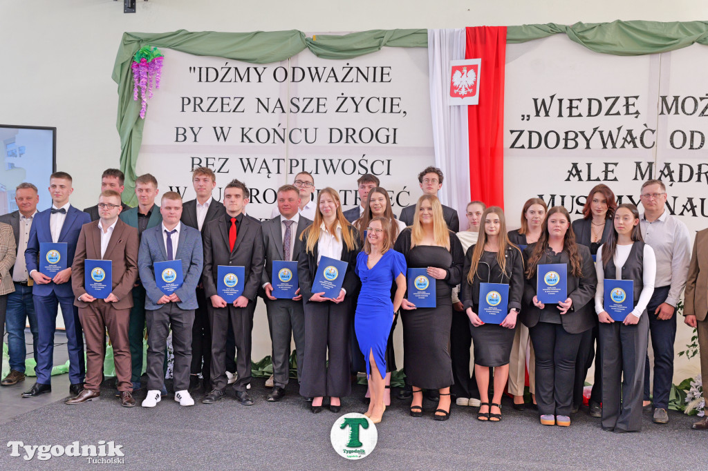 ZSLiT w Tucholi żegna absolwentów
