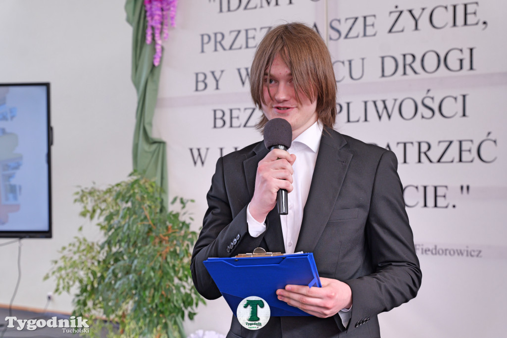 ZSLiT w Tucholi żegna absolwentów