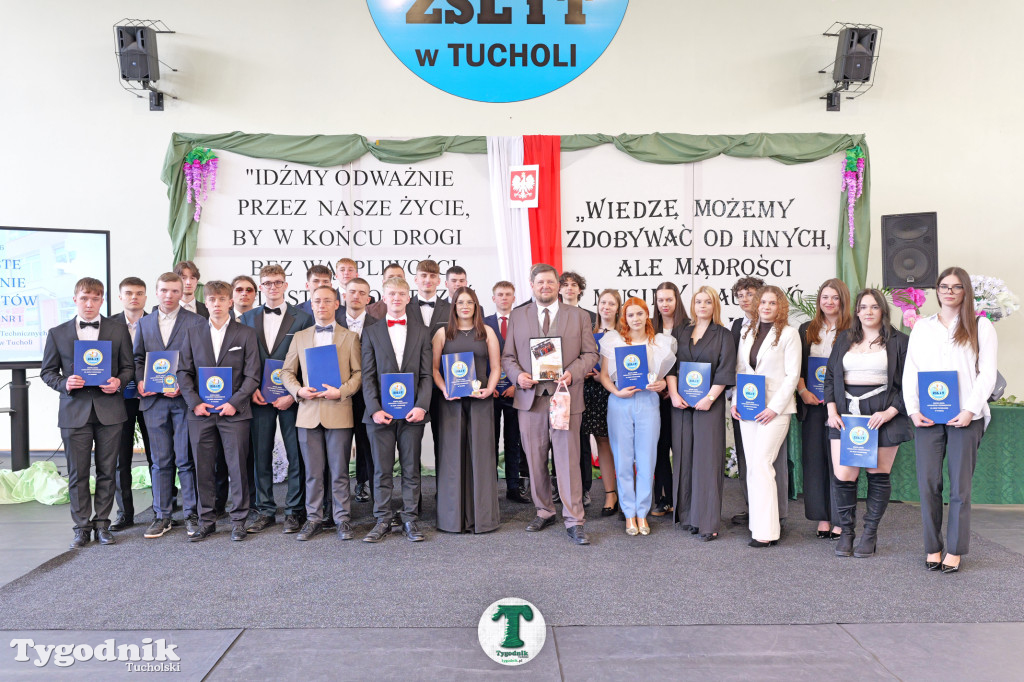 ZSLiT w Tucholi żegna absolwentów