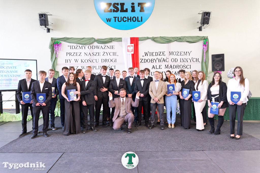 ZSLiT w Tucholi żegna absolwentów